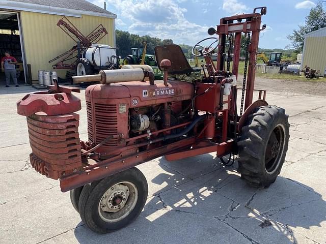 Image of Farmall BN equipment image 4