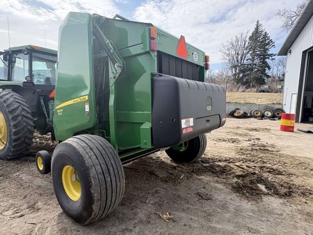 Image of John Deere 560M equipment image 2