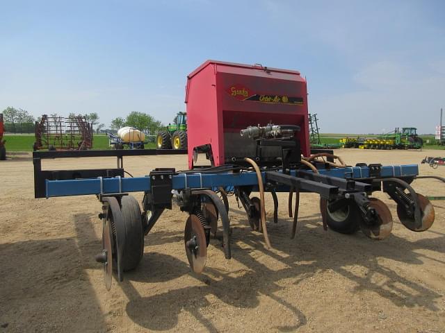 Image of Progressive 1300 equipment image 4
