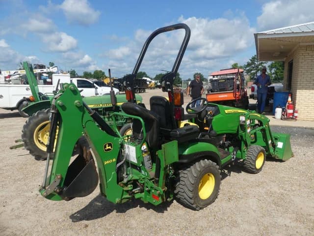 Image of John Deere 1025R equipment image 2
