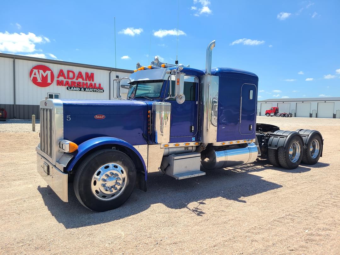 Image of Peterbilt 379 Primary image
