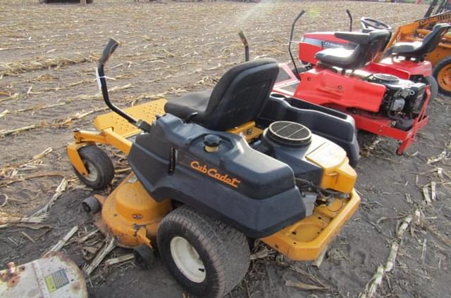 Image of Cub Cadet RZT equipment image 4