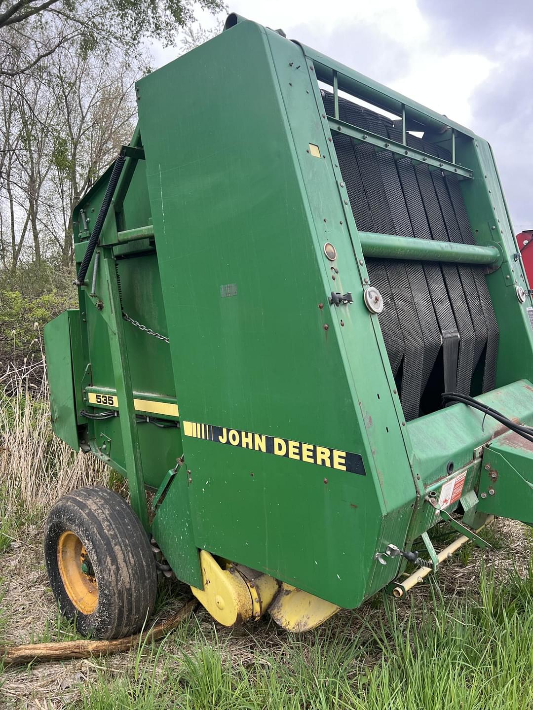 Image of John Deere 535 Primary image