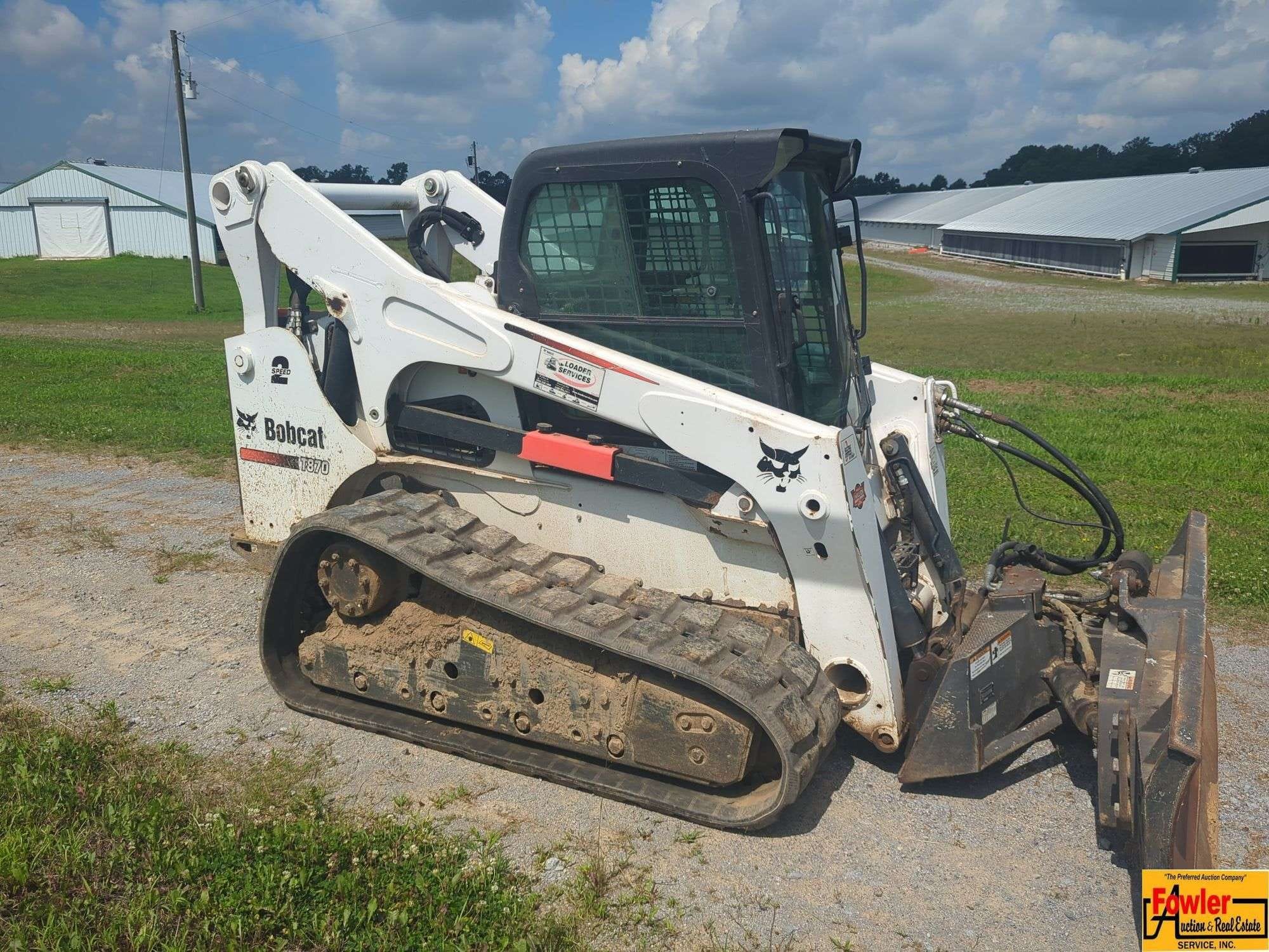 2015 Bobcat T870 Equipment Image0