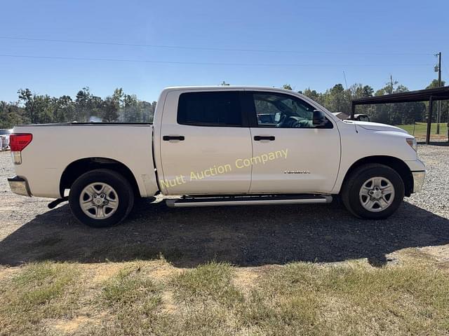 Image of Toyota Tundra equipment image 4