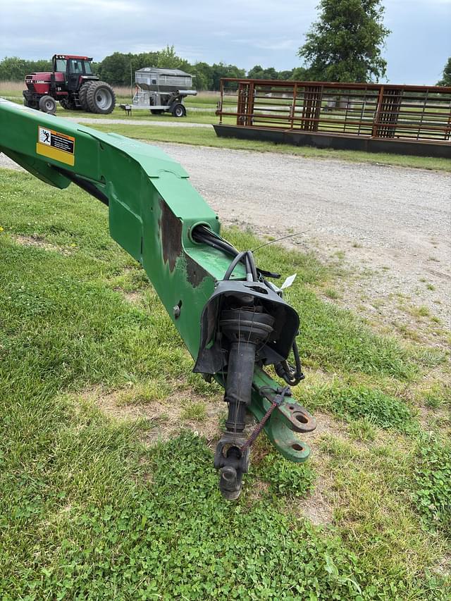 Image of John Deere 630 equipment image 2