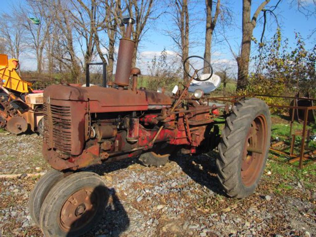 Main image Farmall C