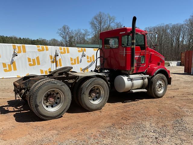 Image of Kenworth T800 equipment image 4