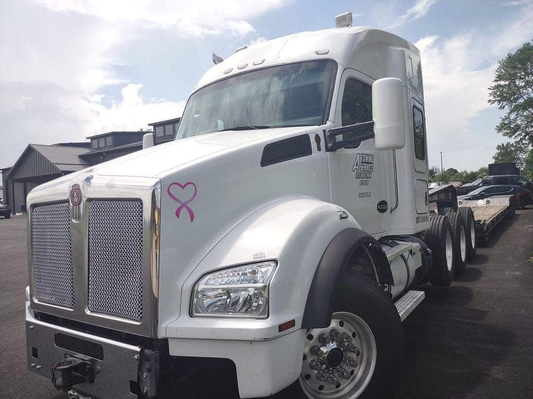 Image of Kenworth T880 Primary image