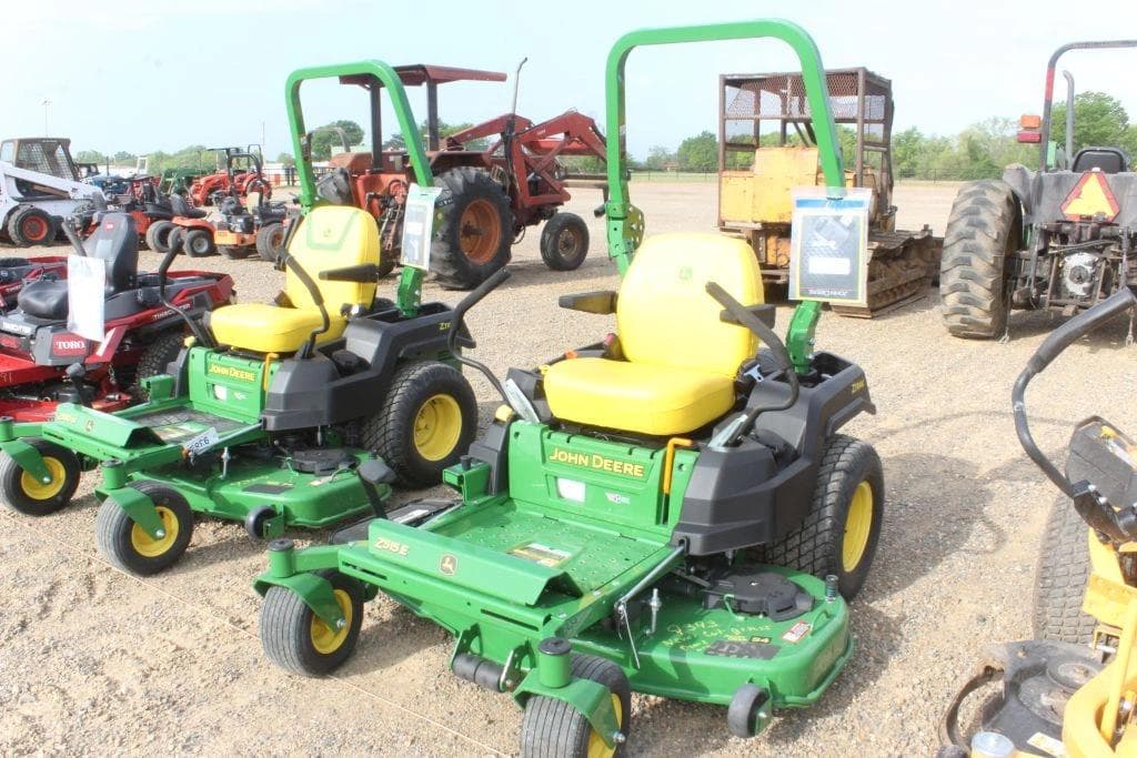 Image of John Deere Z515E Primary image