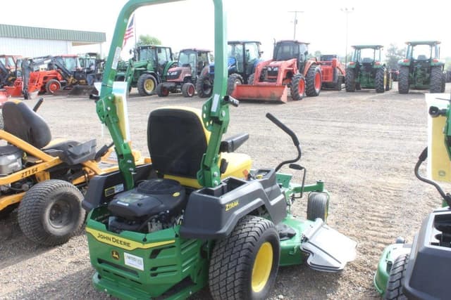 Image of John Deere Z515E equipment image 2