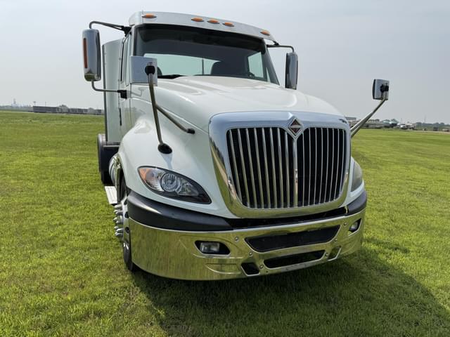 Image of International ProStar equipment image 4