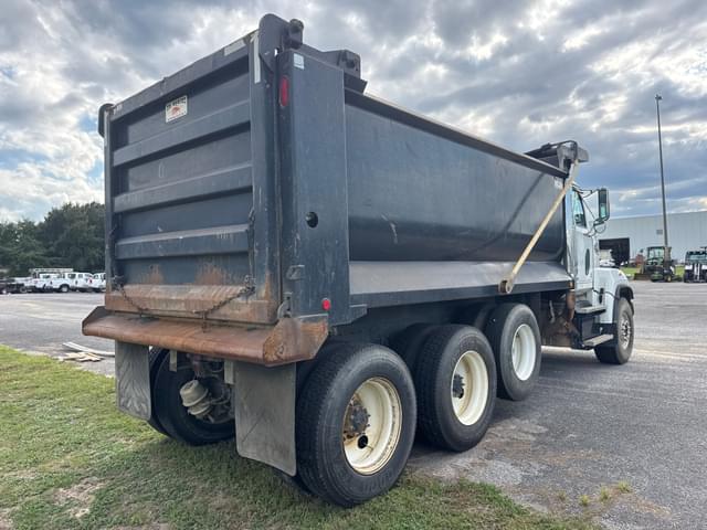 Image of Western Star 4700 equipment image 4