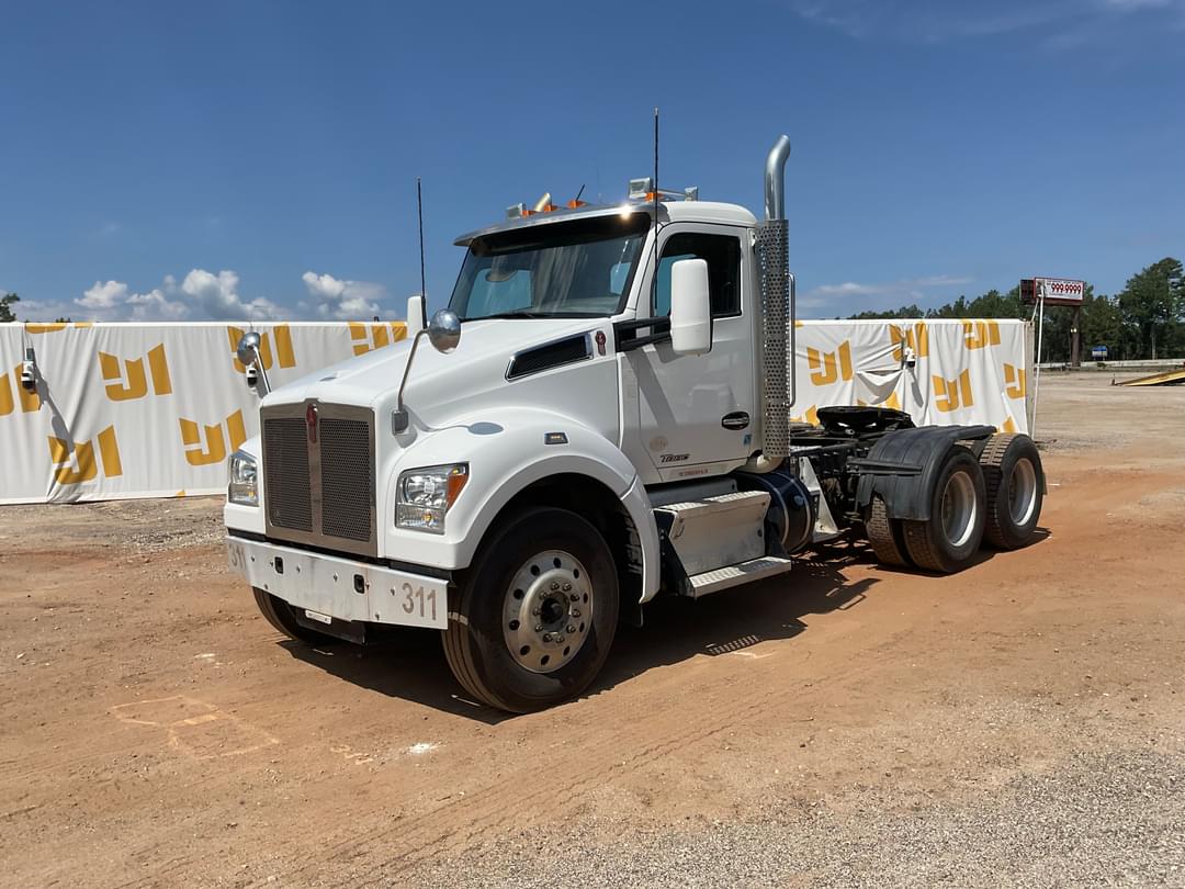 Image of Kenworth T880 Primary image