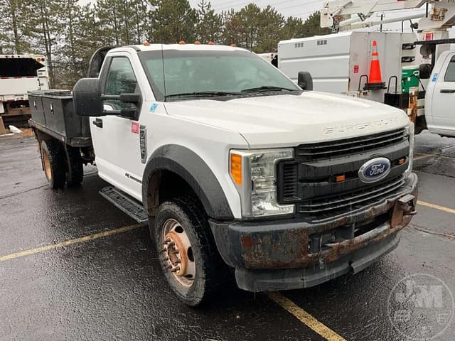 Image of Ford F-550 equipment image 2