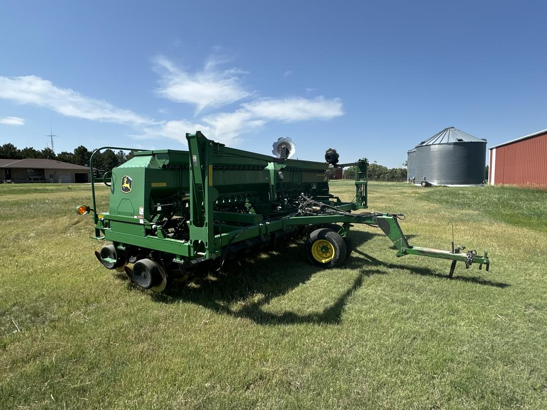 Image of John Deere 1590 Primary Image