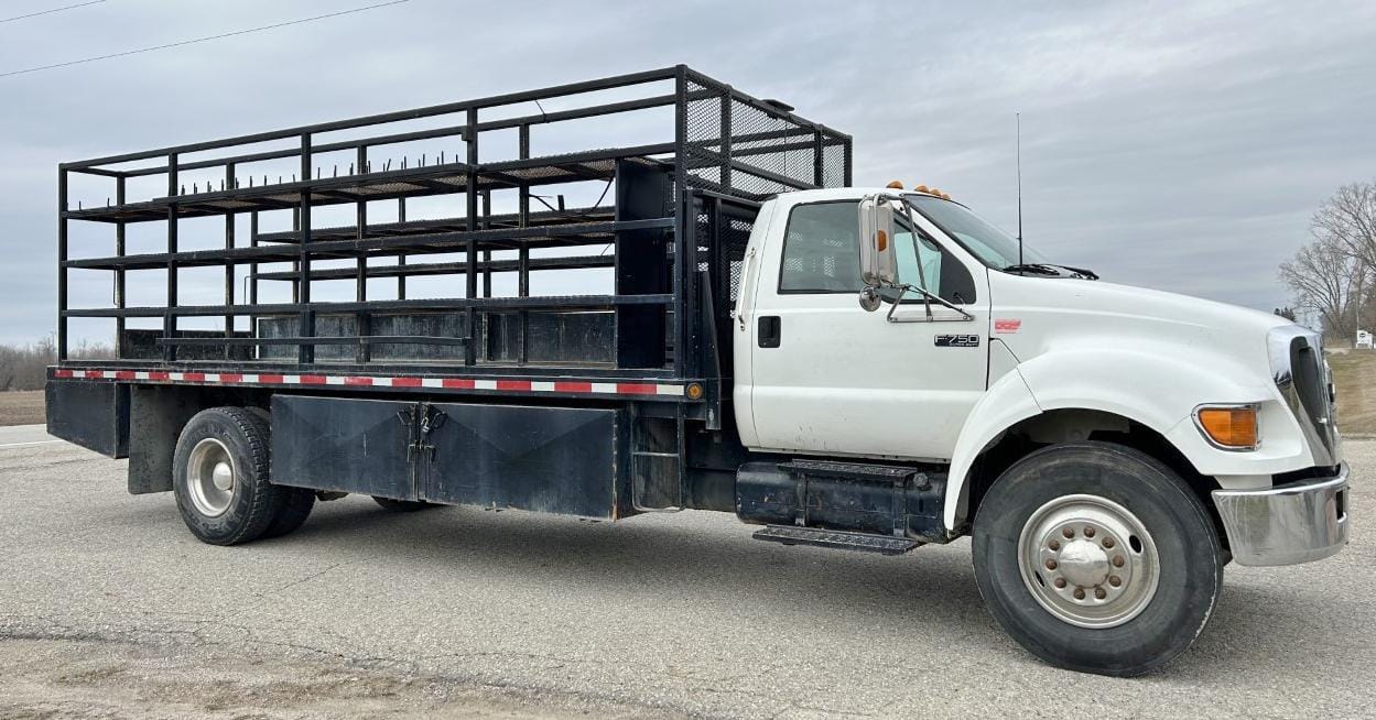 Main image Ford F-750