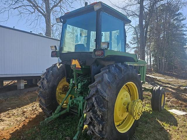 Image of John Deere 4440 equipment image 1