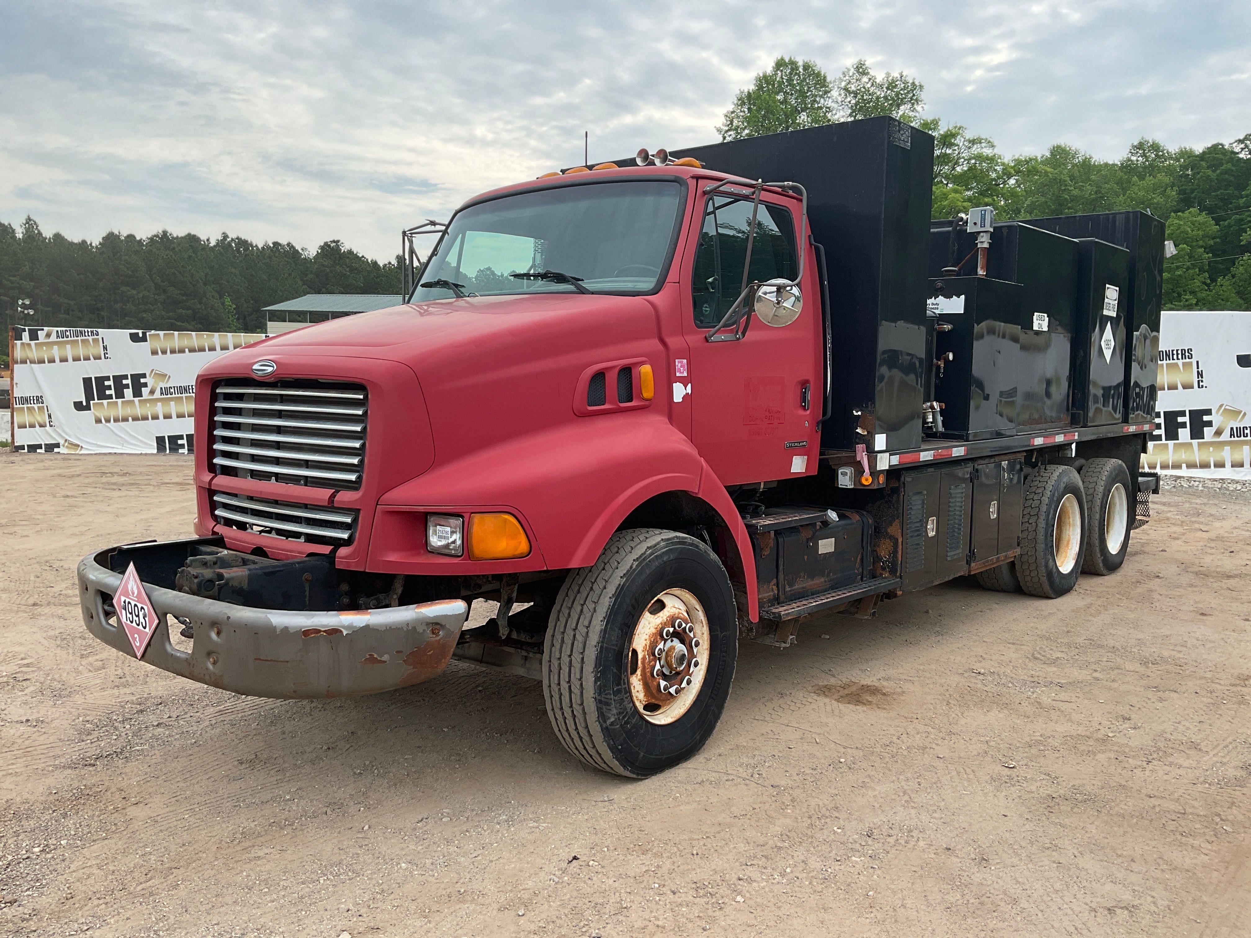 SOLD - 2000 Sterling L8500 Lot No. 196444 Other Equipment with 93,948 ...