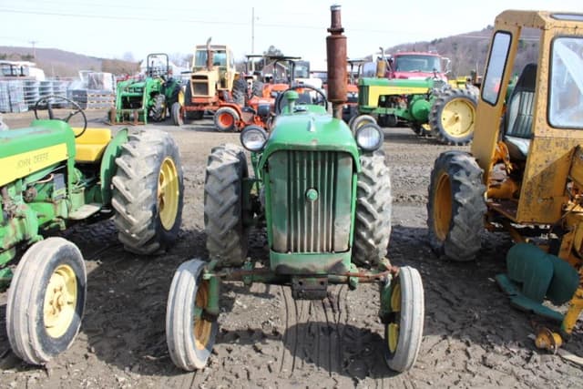 Image of John Deere 1010 equipment image 1