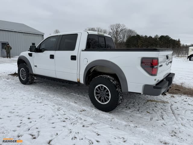 Image of Ford F-150 equipment image 1