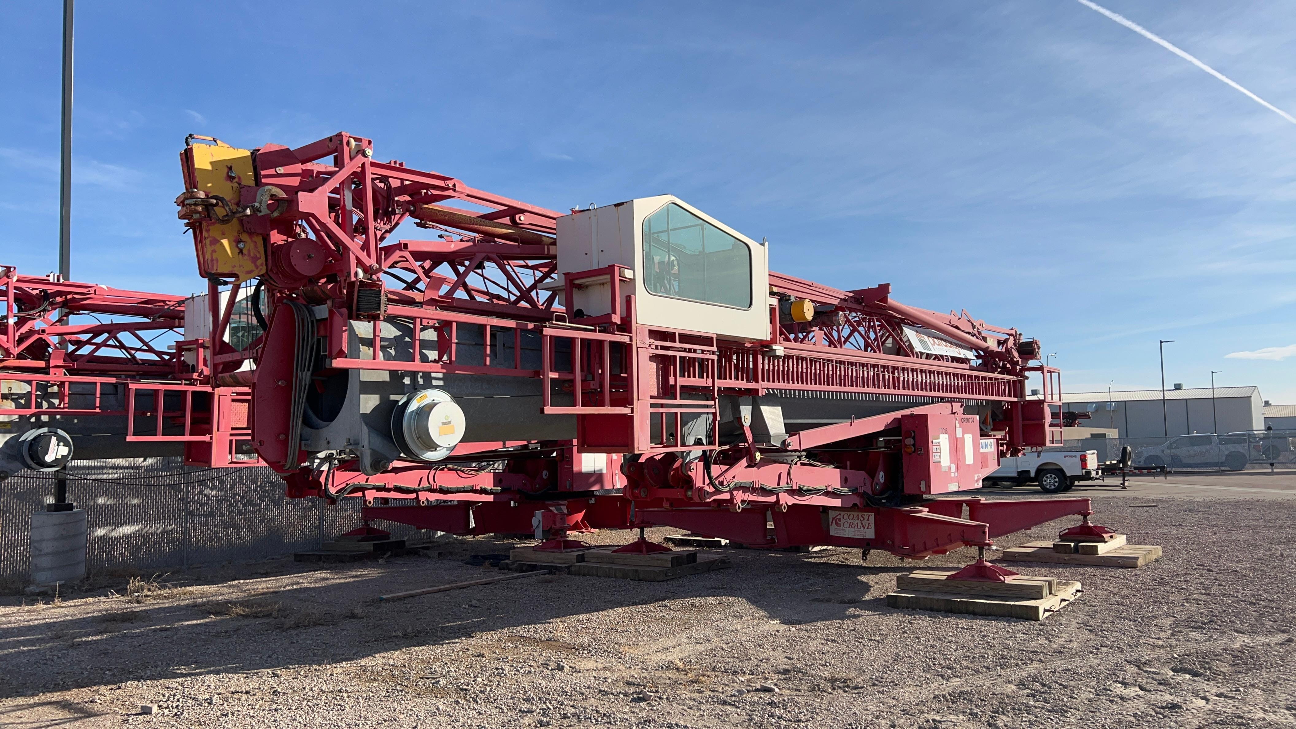 2004 Potain HDT80 Equipment Image0