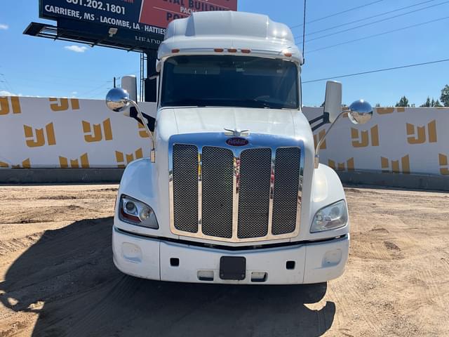 Image of Peterbilt 579 equipment image 1