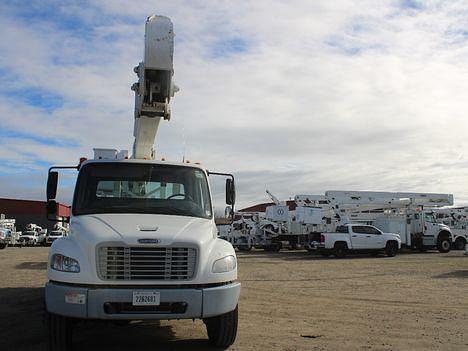 Image of Freightliner M2 equipment image 1