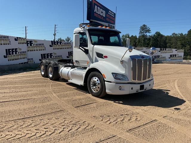 Image of Peterbilt 579 equipment image 2