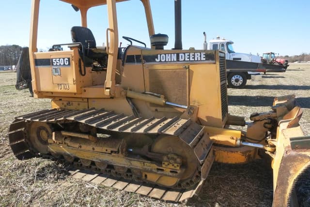 Image of John Deere 550G equipment image 2