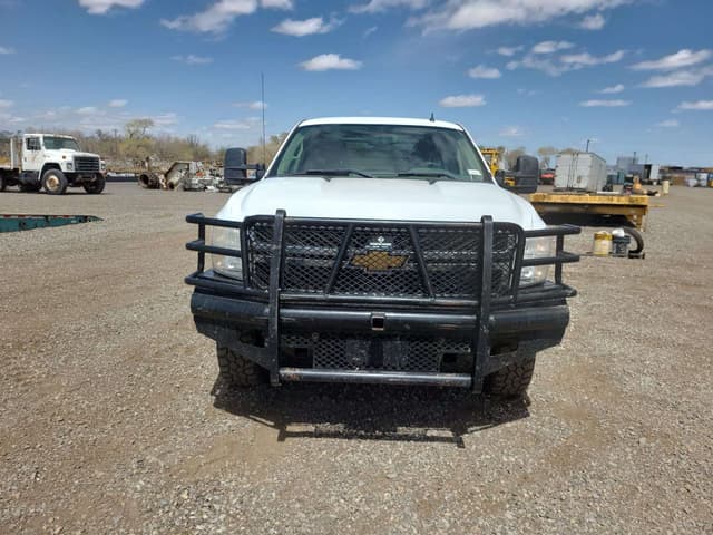 Image of Chevrolet 2500HD equipment image 1