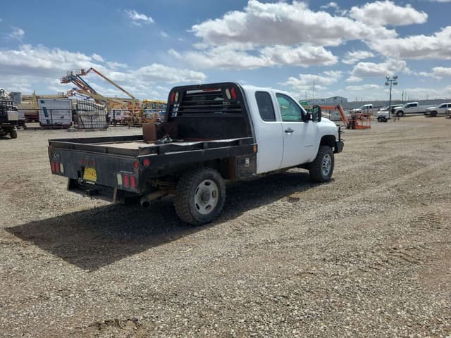 Image of Chevrolet 2500HD equipment image 4