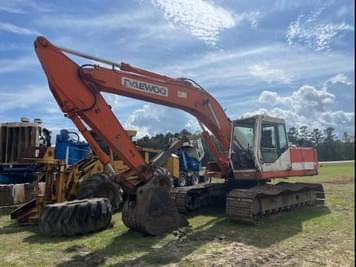 Main image Daewoo 220LC