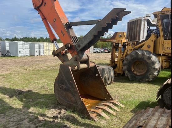 Image of Daewoo 220LC equipment image 4