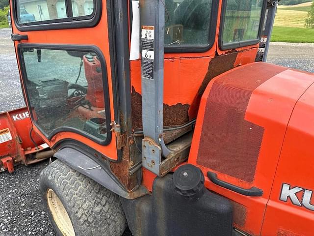 Image of Kubota F3680 equipment image 4