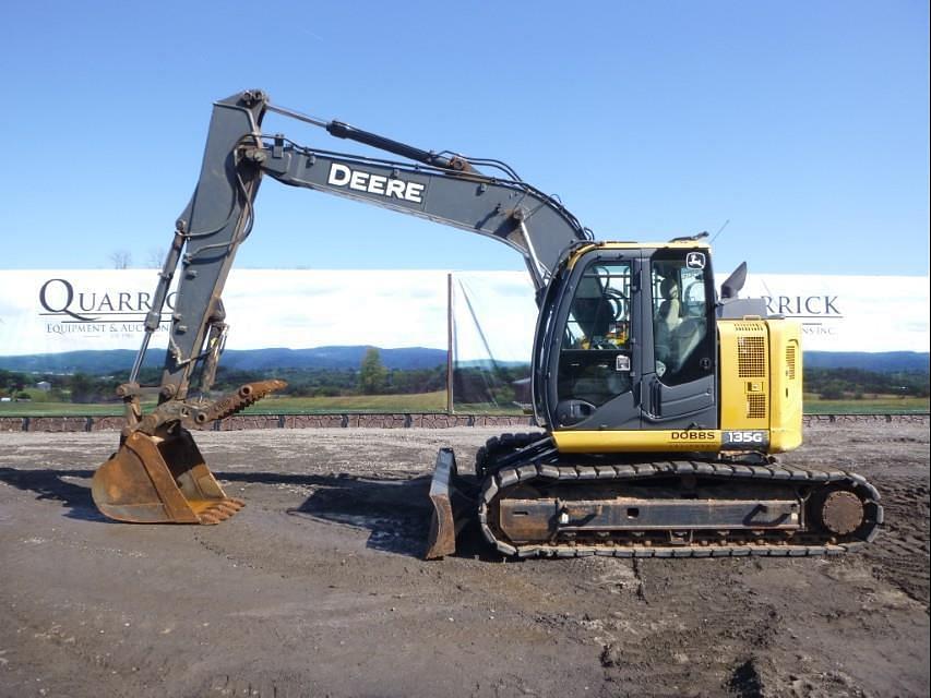 Image of John Deere 135G Primary image