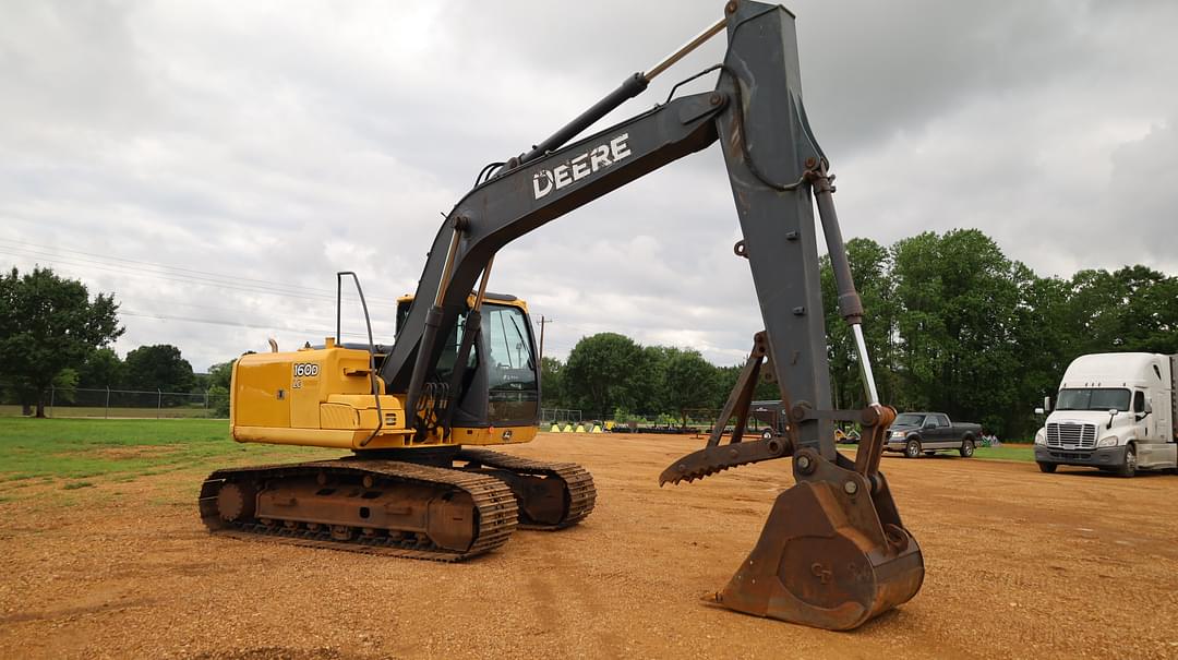 Image of John Deere 160D Primary image