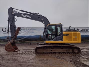 Main image John Deere 200G