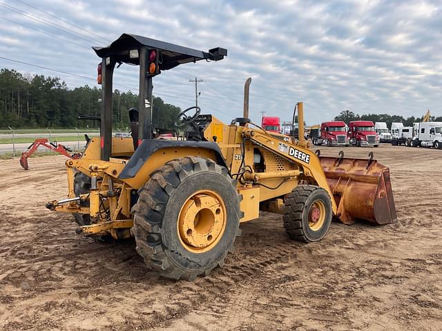 Image of John Deere 210LE equipment image 4