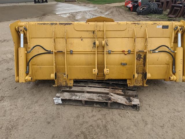 Image of John Deere 4IN1 Bucket equipment image 3