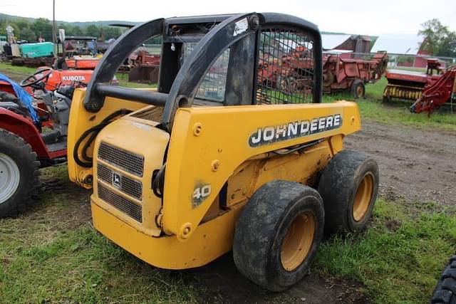 Image of John Deere 240 equipment image 4