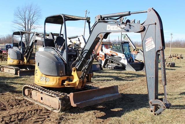 Image of John Deere 27D equipment image 1