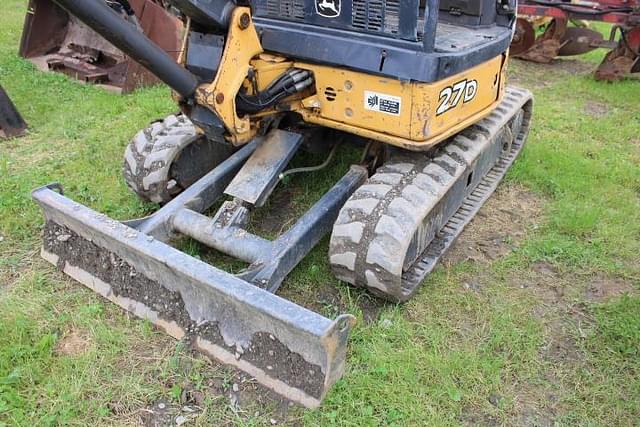 Image of John Deere 27D equipment image 4