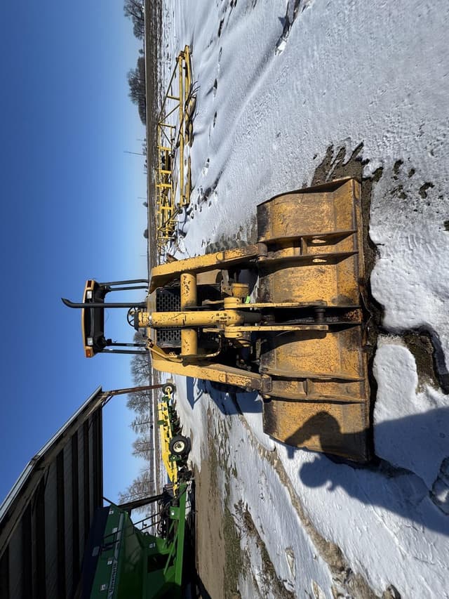 Image of John Deere 310 equipment image 2