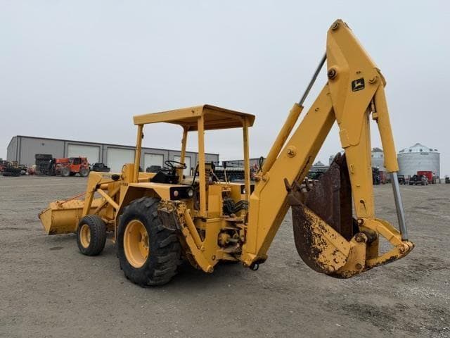 Image of John Deere 310B equipment image 3