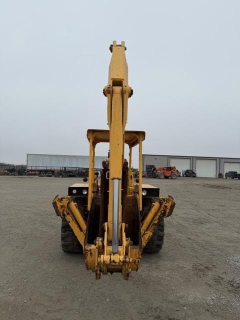 Image of John Deere 310B equipment image 4