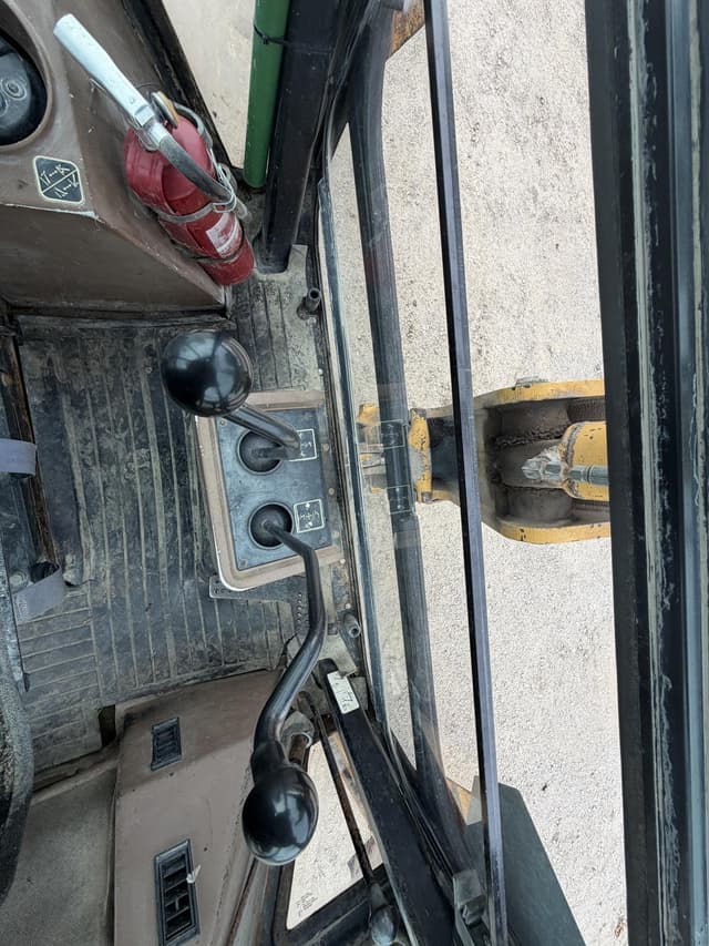 Image of John Deere 310D equipment image 3