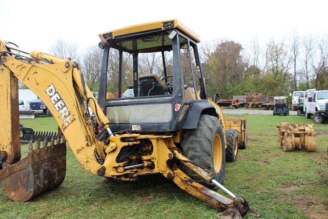 Image of John Deere 310E equipment image 4