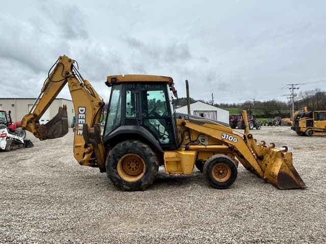 Image of John Deere 310G equipment image 3