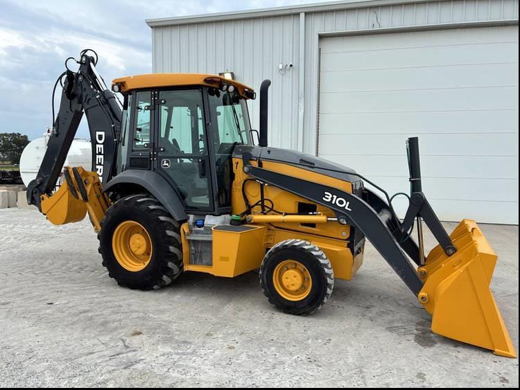 John Deere 310L Equipment Image0